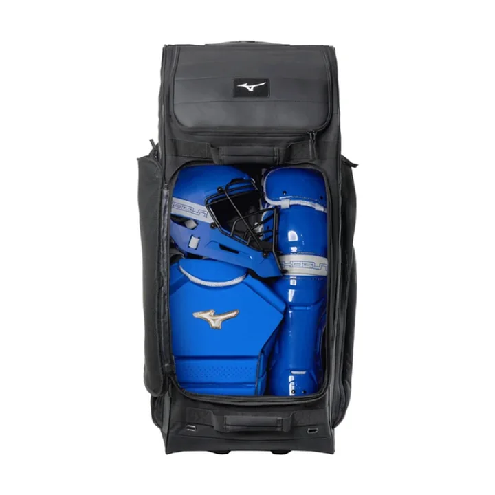 Mizuno roller bag with catcher's gear